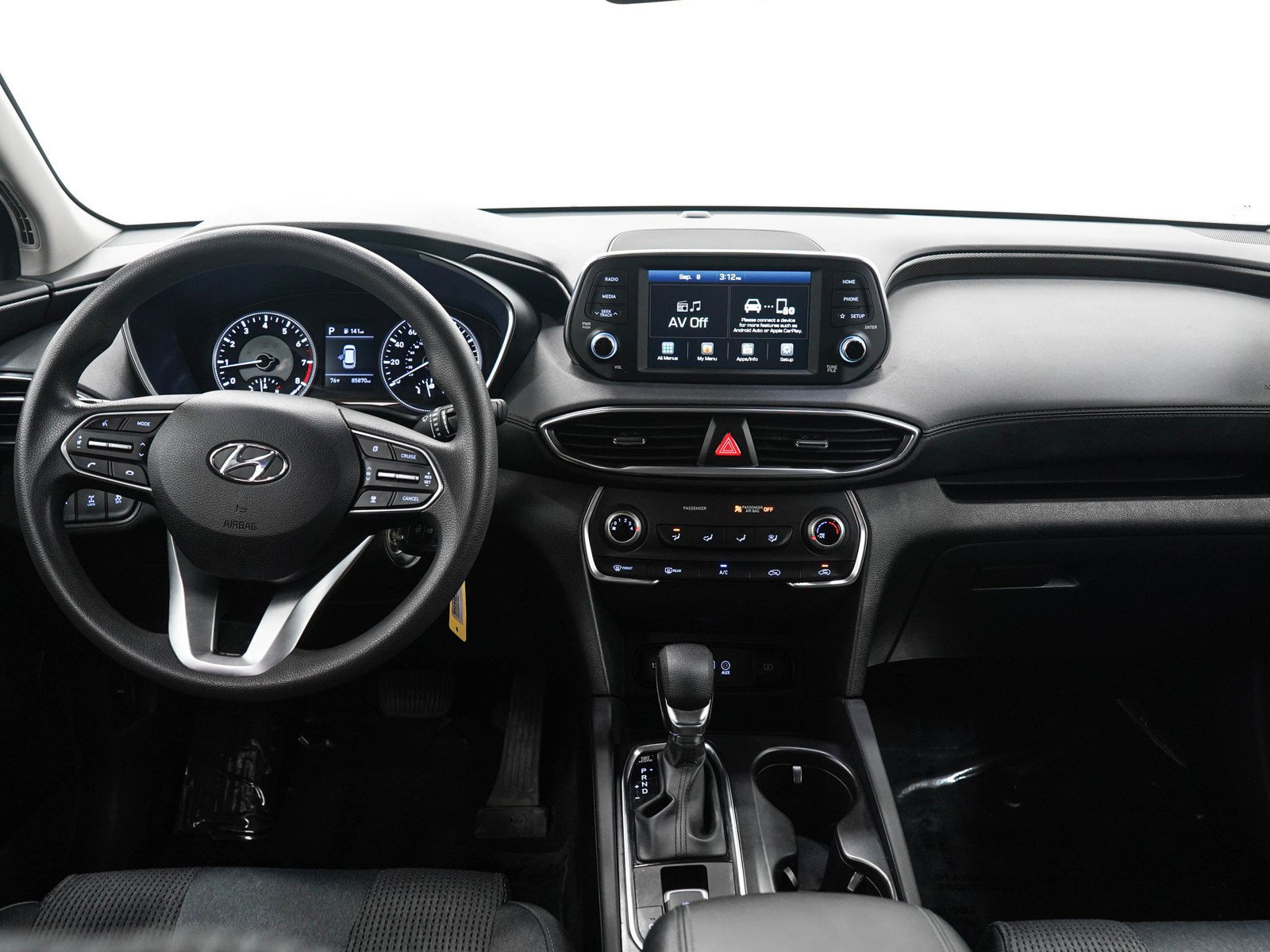2020 Hyundai Santa Fe SE - Photo 16