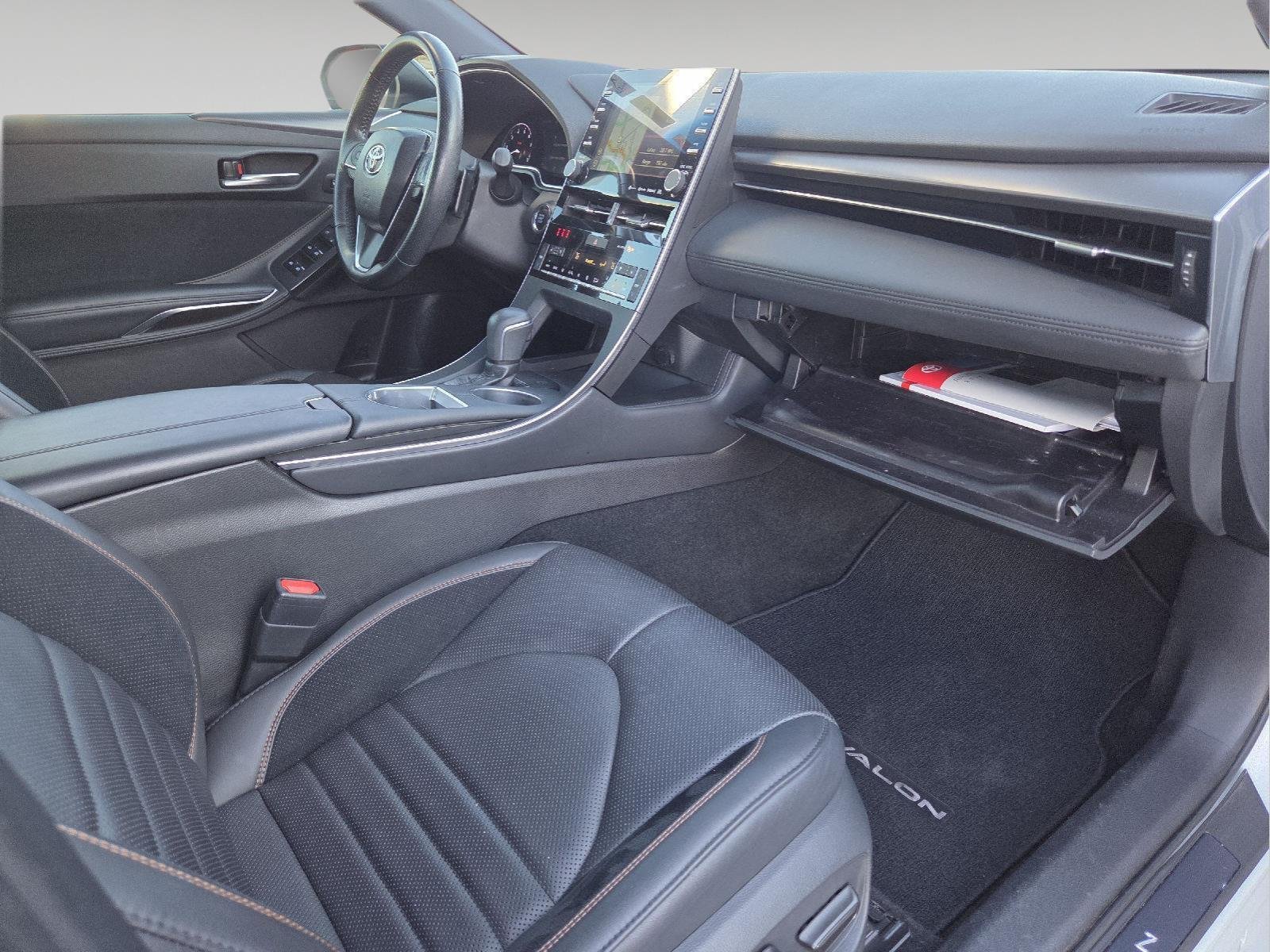 2019 Toyota Avalon Touring - Photo 11