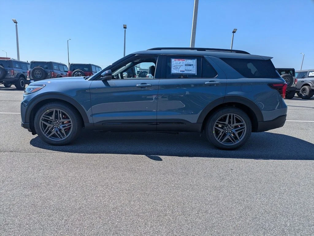 New 2026 Vapor Blue Metallic Ford ST image 7