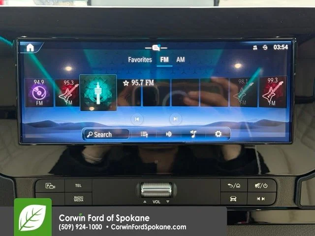 Used 2025 Obsidian Black Metallic Mercedes-Benz Cargo 170 WB image 26