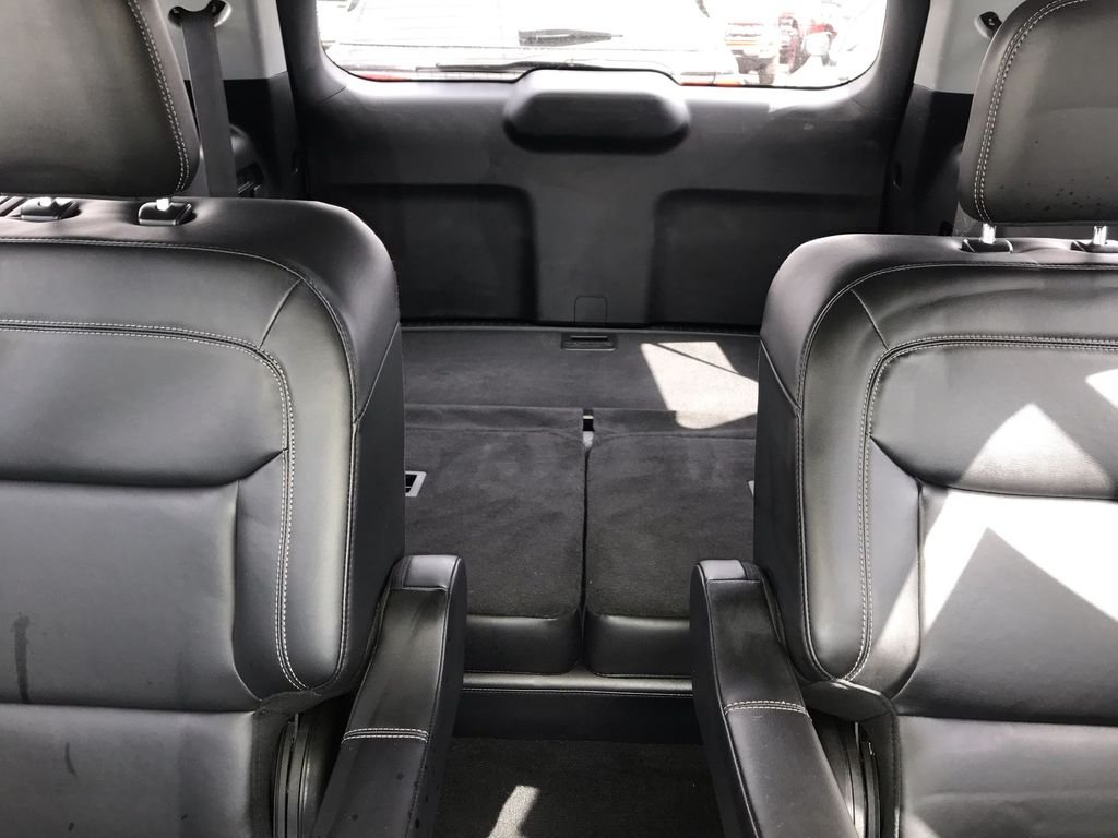 Used 2022 Silver Ford XLT image 23