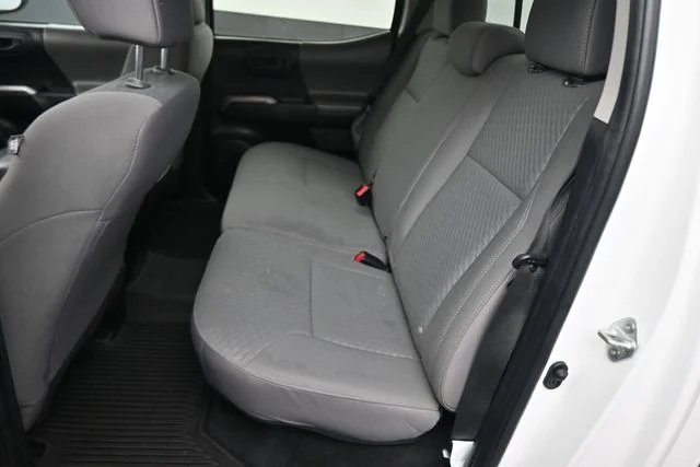 Used 2022 White Toyota SR5 image 68