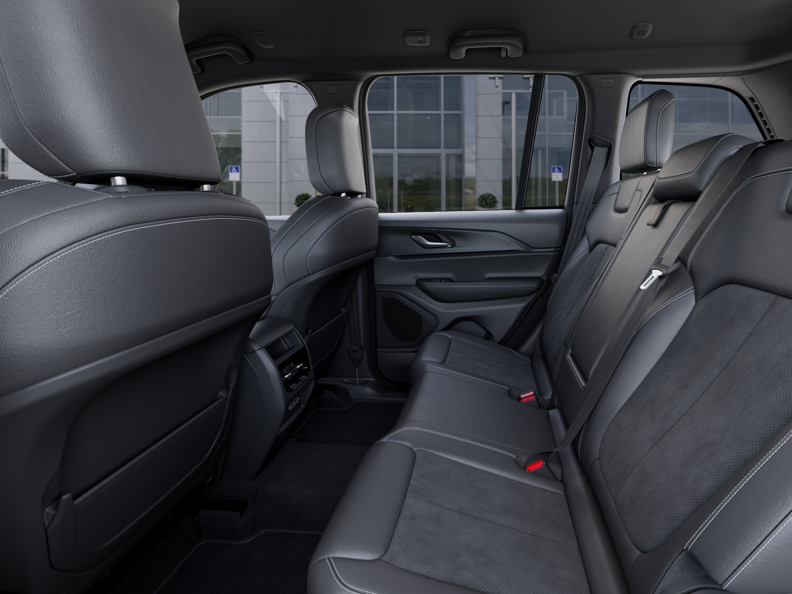 New 2025 Diamond Black Crystal Pearl-Coat Exterior Paint Jeep Altitude image 49