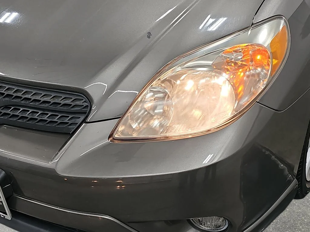 Used 2008 Gray Toyota XR image 32