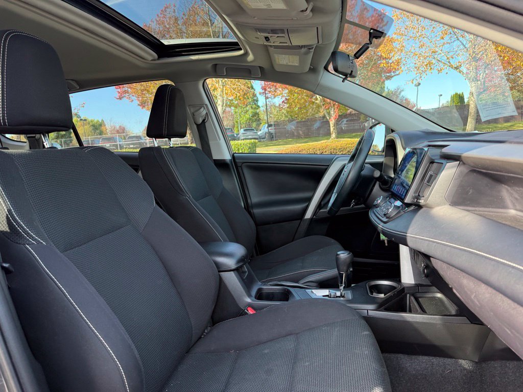 Used 2016 Magnetic Gray Metallic Toyota XLE image 24