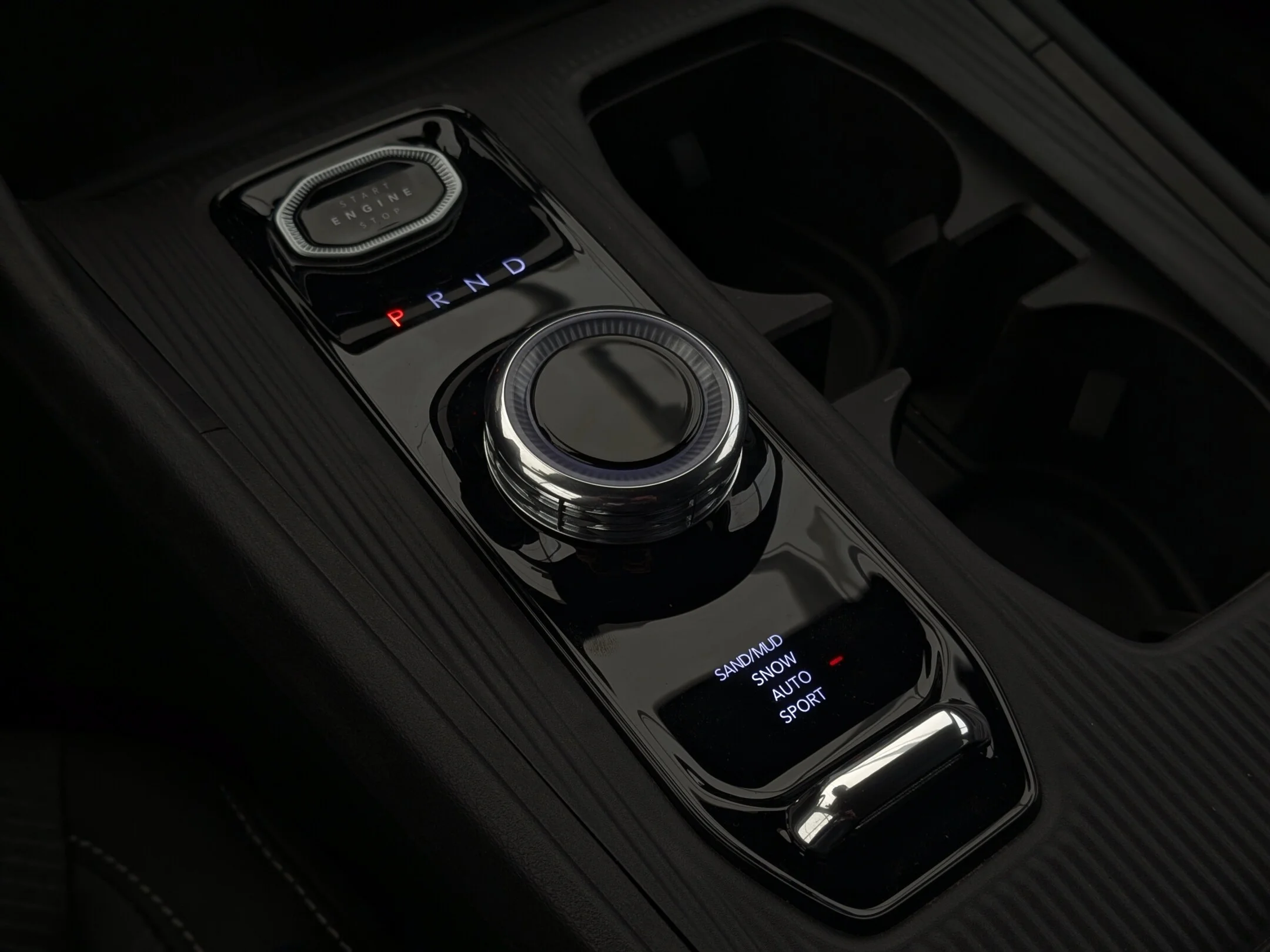 New 2026 White Jeep Laredo - - Hybrid - Mopar Interior Protection Pkg - Adaptive Cruise - 12.3 Display & More! image 19