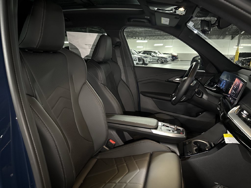 New 2027 Blue BMW xDrive28i image 25