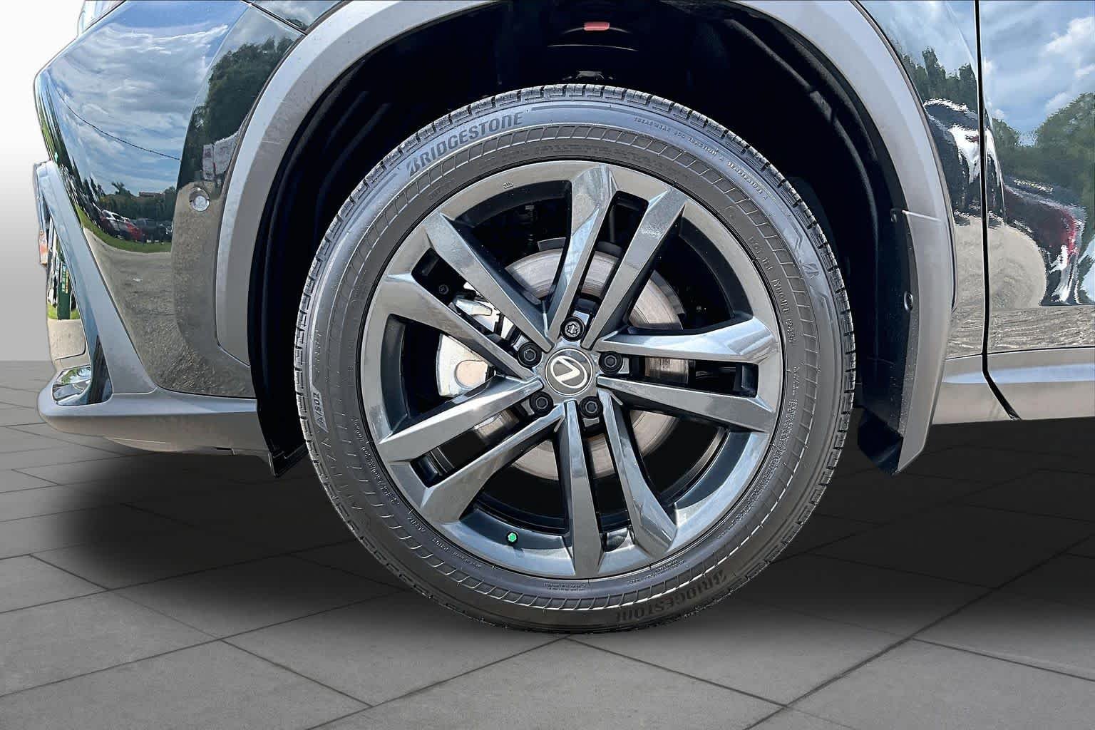 Used 2025 Caviar Lexus Luxury image 11