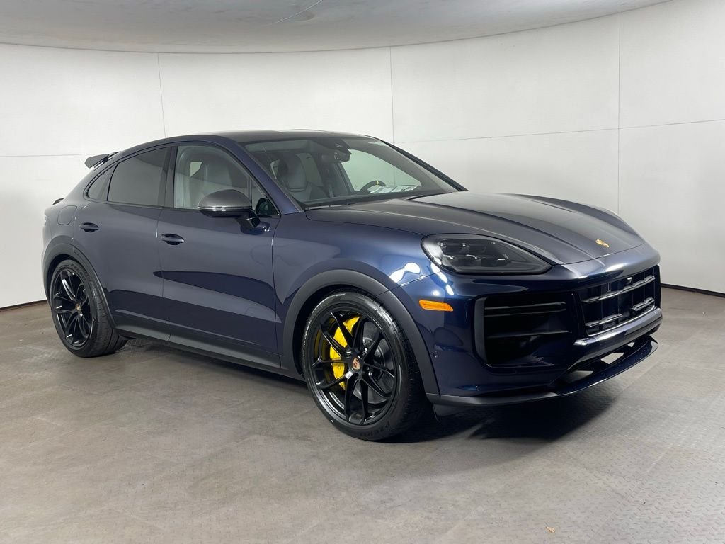 2025 Porsche Cayenne Coup Turbo GT - Photo 9