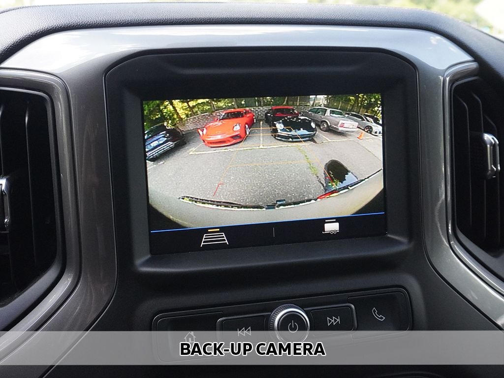 Used 2023 White GMC Pro image 3