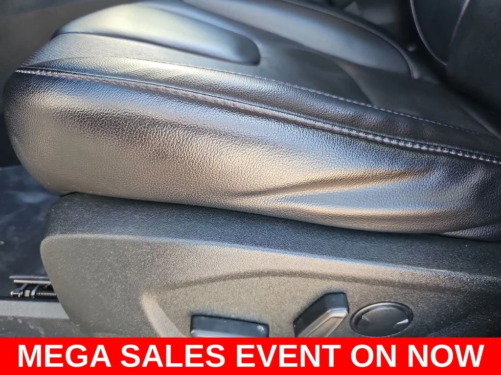 Used 2022 Silver Ford Titanium image 30