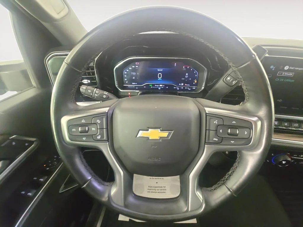2025 Chevrolet Silverado 3500HD LT - Photo 12