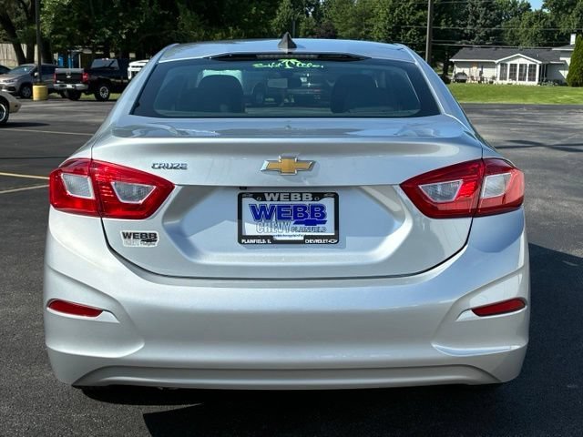 Used 2017 SILVER ICE METALLIC Chevrolet LS image 7