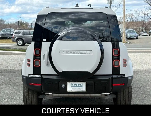 Certified Used 2026 Borasco Grey Metallic Land Rover S image 5