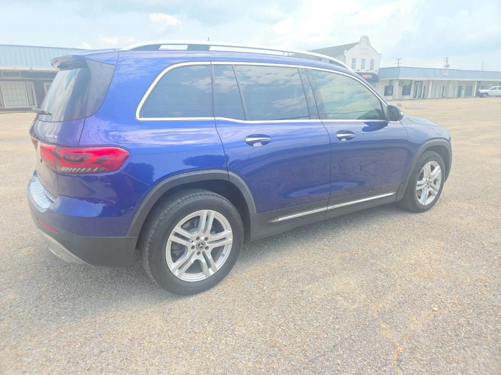 Certified Used 2020  Mercedes-Benz GLB 250 image 10