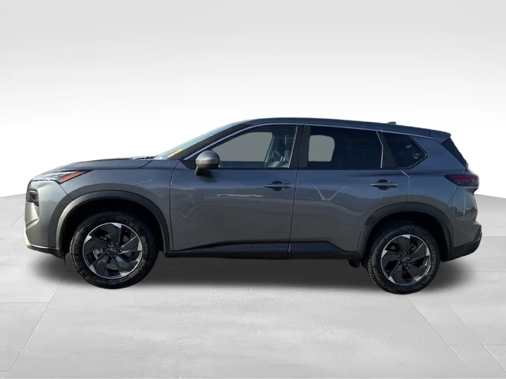 Used 2025 Gray Nissan SV image 2