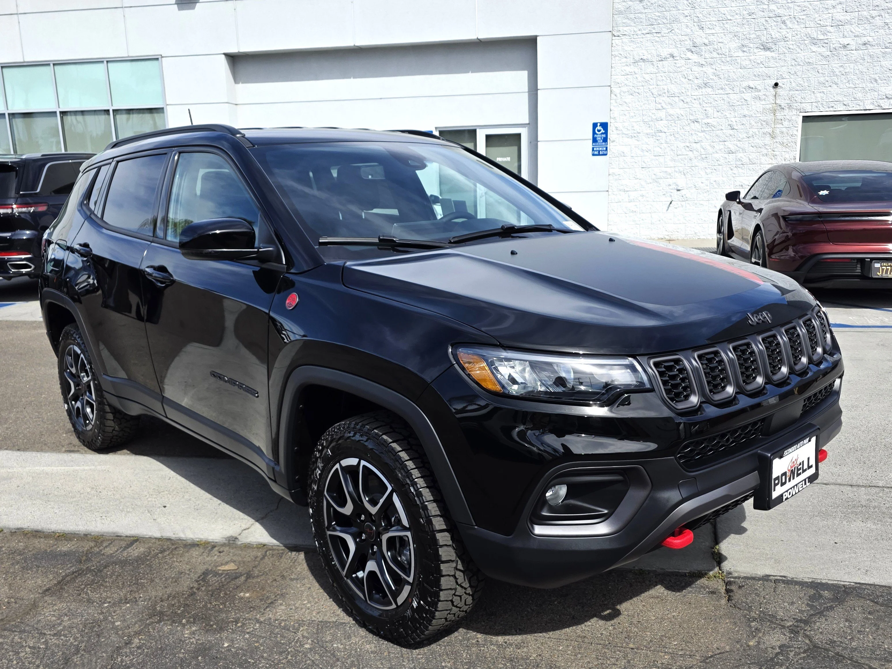 New 2026 Diamond Black Jeep Trailhawk image 6