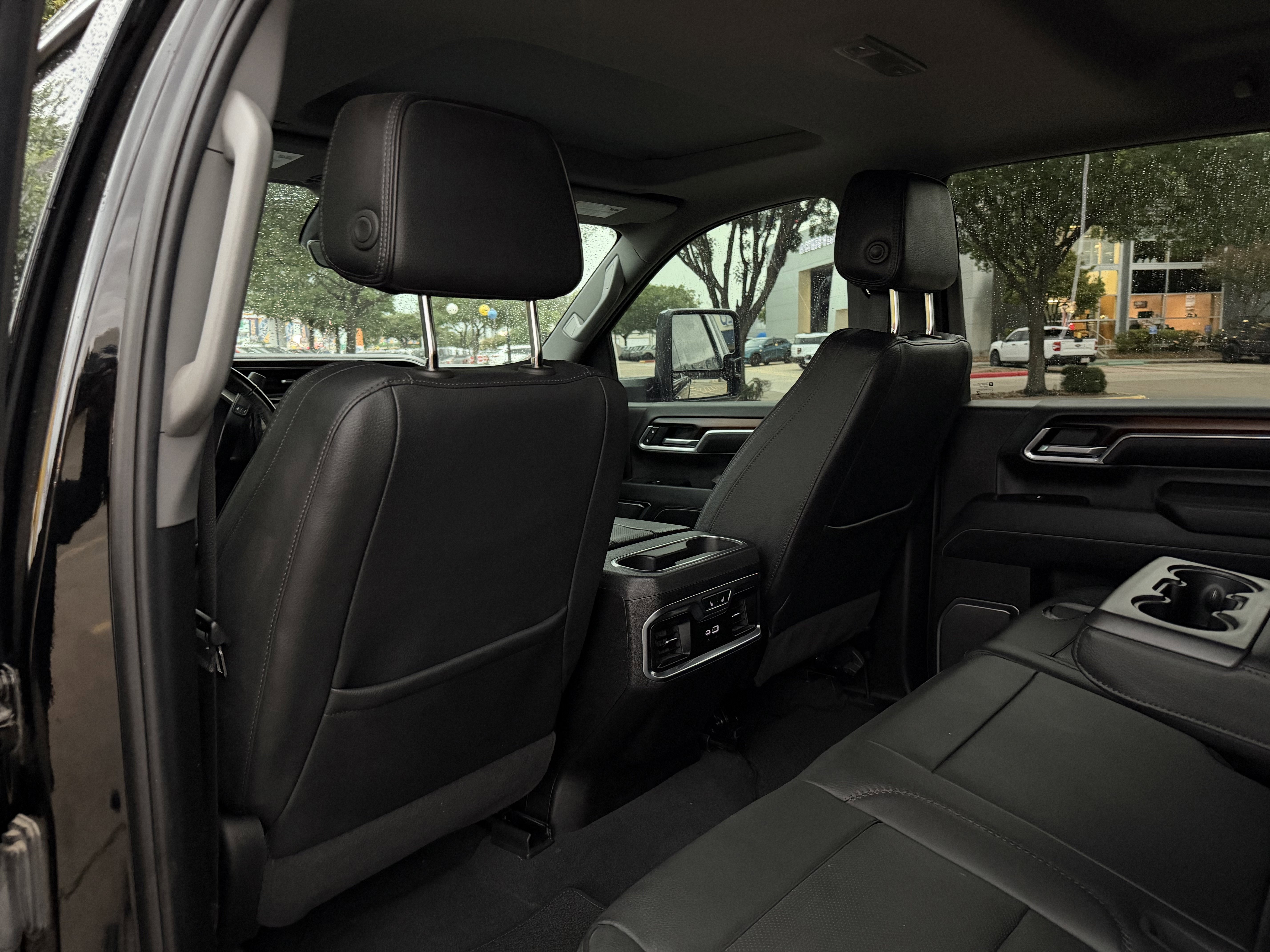 Used 2025 Onyx Black GMC Denali image 16