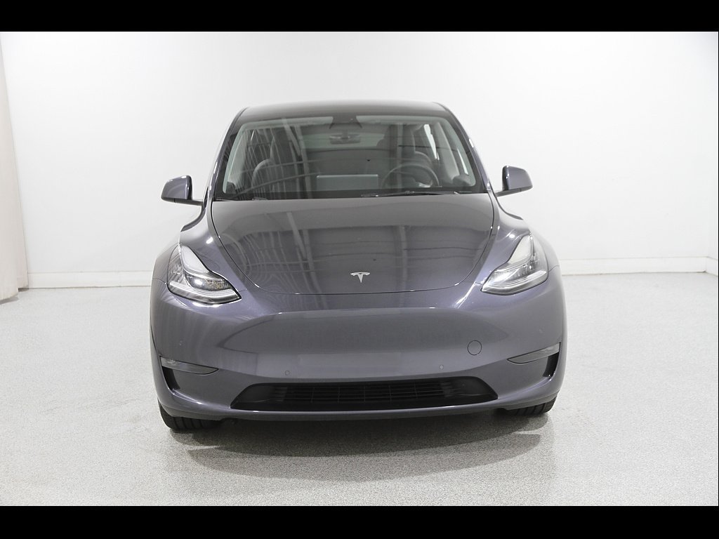 2022 Tesla Model Y Long Range - Photo 2
