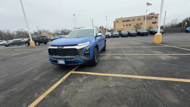 Used 2025 Reef Blue Metallic Chevrolet ACTIV image 4