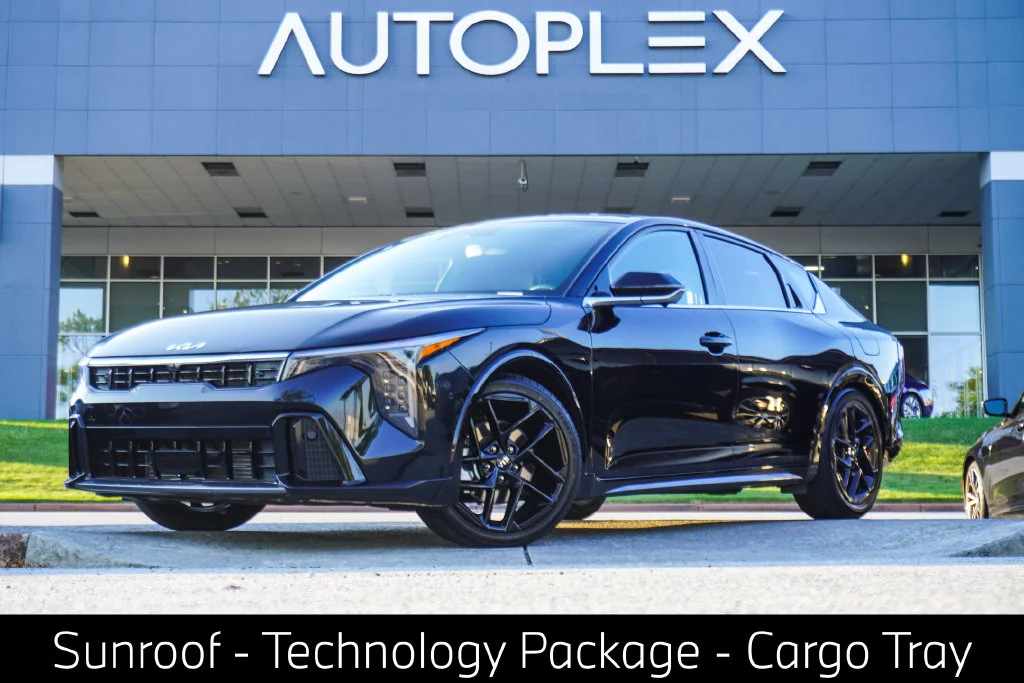 Used 2025 Black Kia GT-Line Turbo image 1