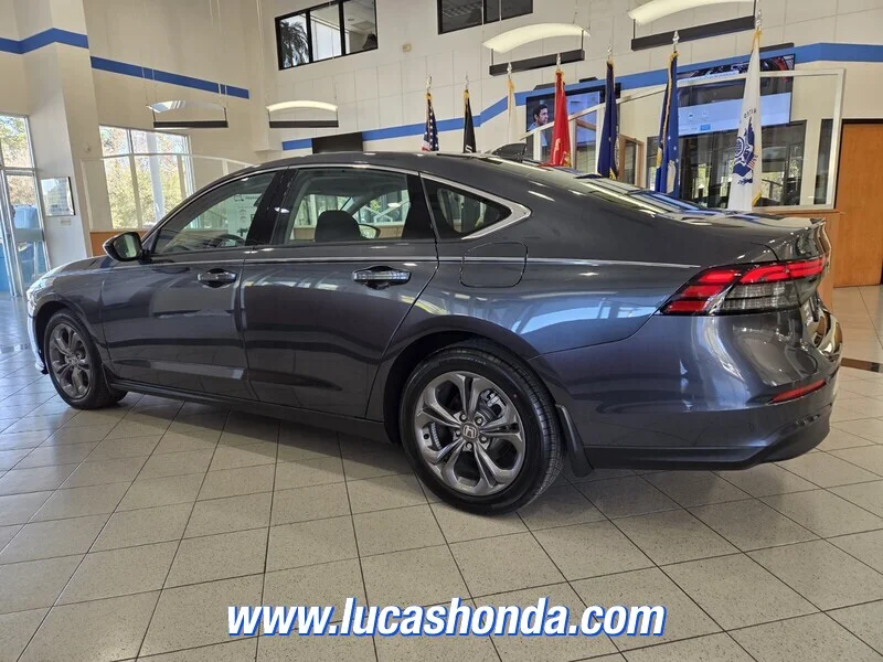 Used 2024 Gray Honda EX CVT image 6