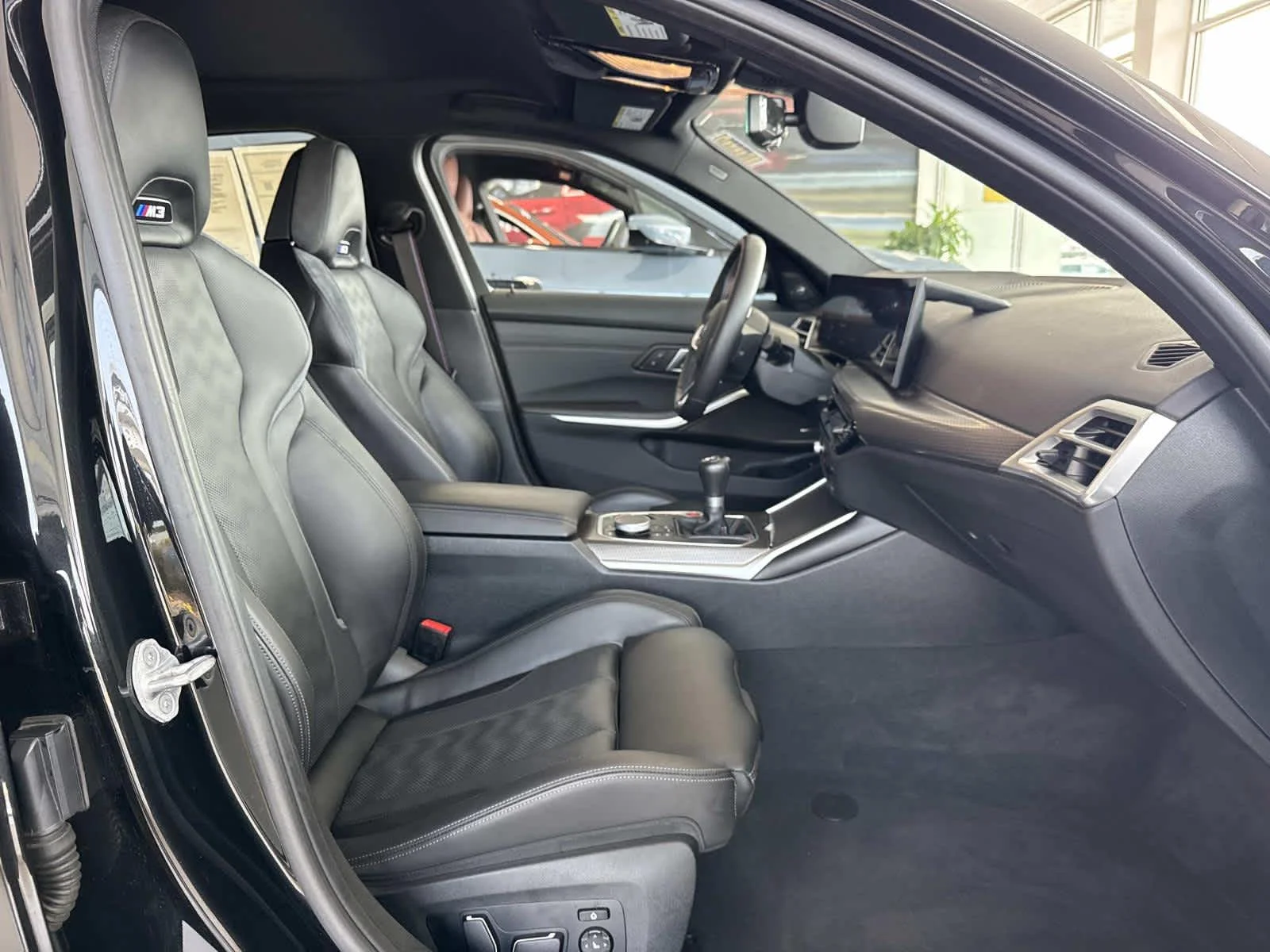 Used 2025 Black Sapphire Metallic BMW  image 14