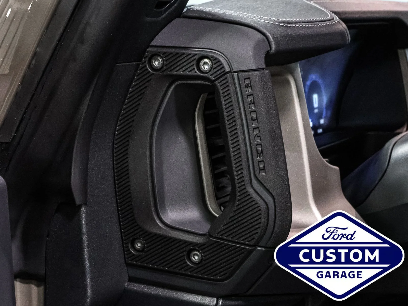 New 2025 Marsh Gray Ford Outer Banks® image 23