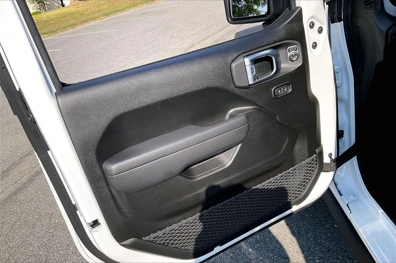 New 2026 Bright White Clearcoat Jeep Willys image 23