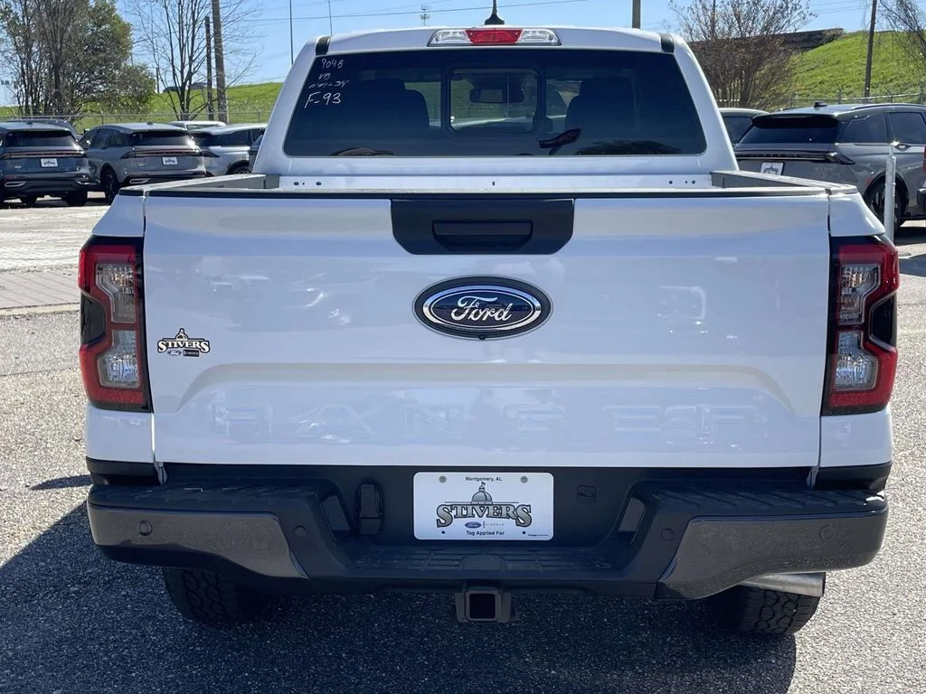 New 2026 Oxford White Ford XLT image 4