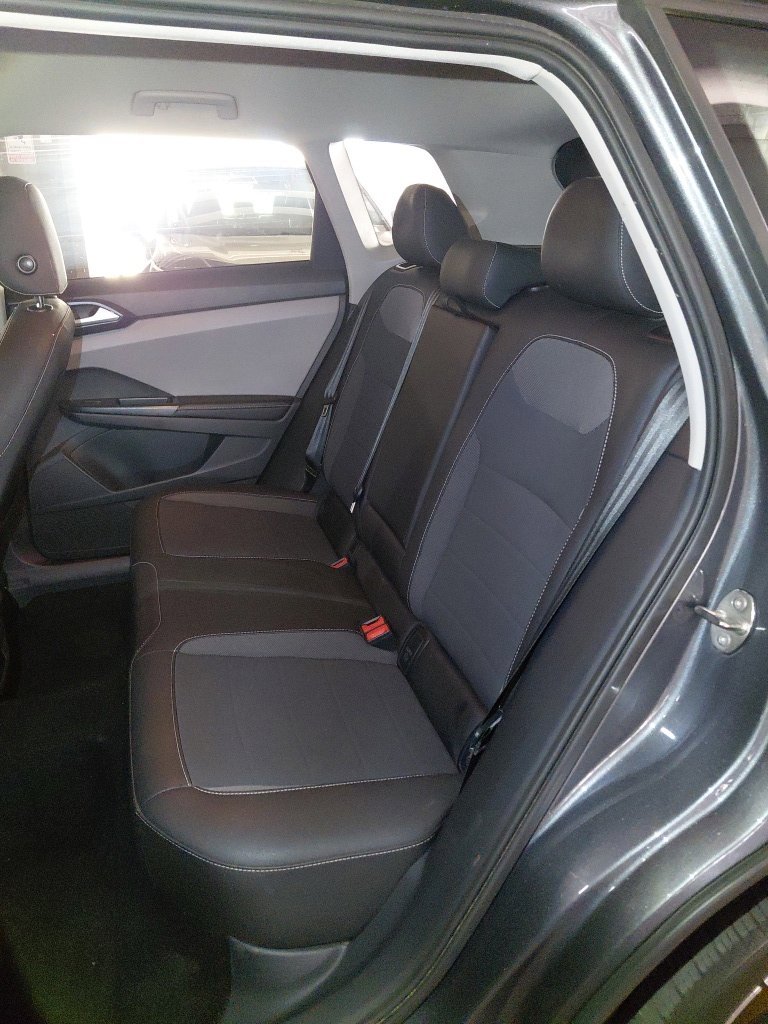 Used 2024  Volkswagen 1.5T SE image 6
