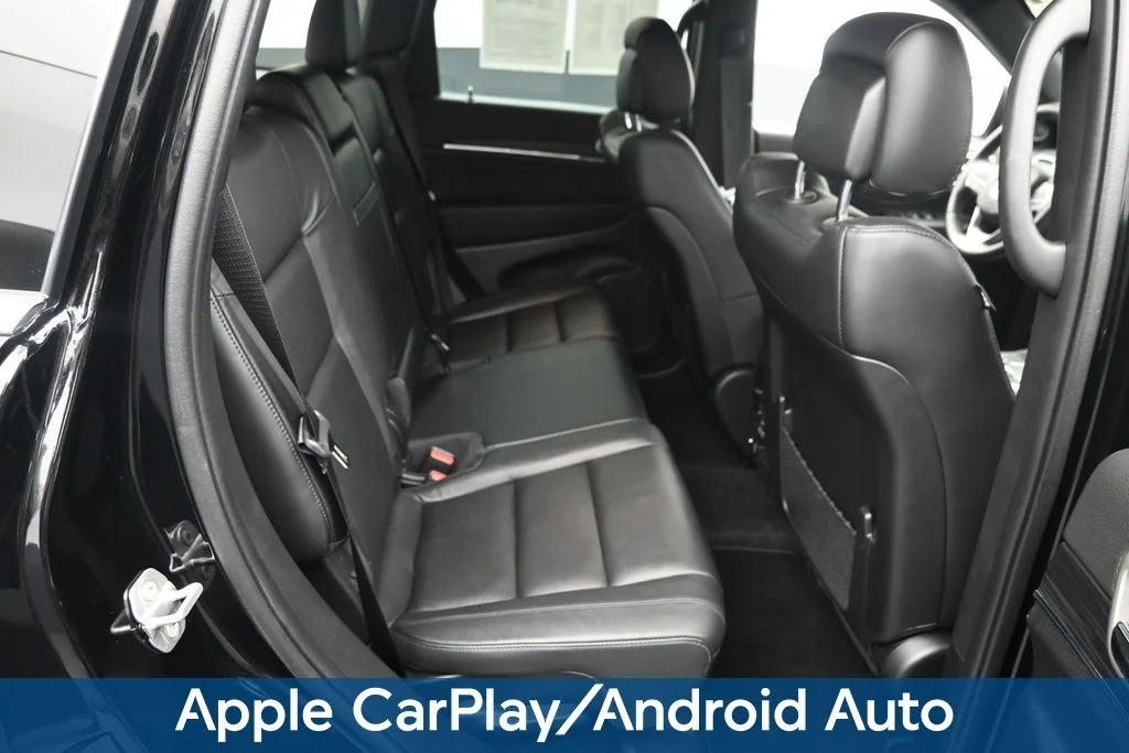 Used 2022 Black Jeep Limited image 12