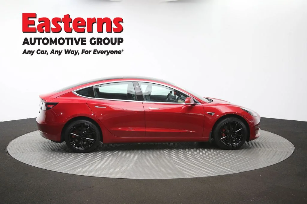 Used 2019 Red Tesla Long Range image 38