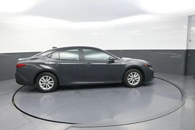 Used 2026  Toyota LE image 16