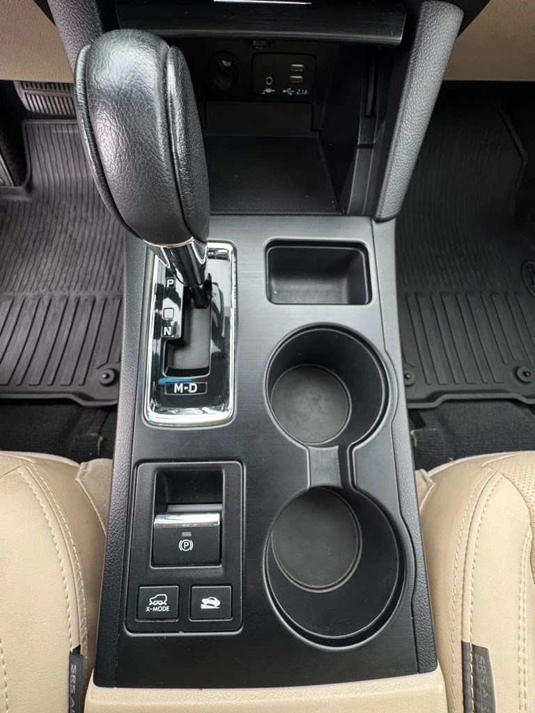 Used 2019 Crystal White Pearl Subaru 3.6R image 26