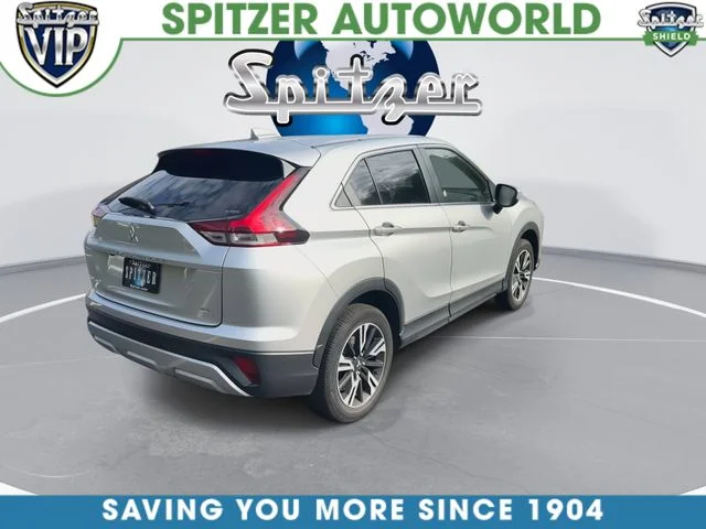 Certified Used 2025  Mitsubishi SE image 9