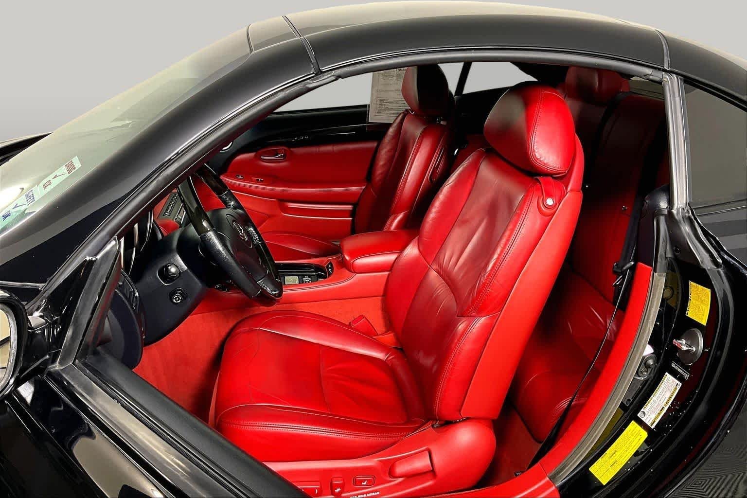 Pre-Owned 2005 Lexus SC 430