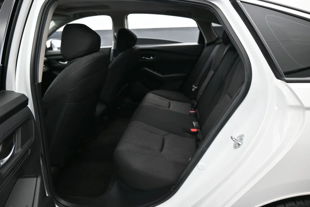 Used 2024 White Honda EX image 31