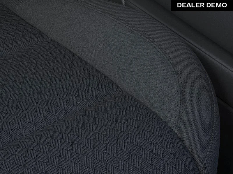 Used 2026  GMC Pro image 21