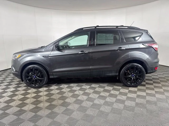 Used 2018 Gray Ford SE image 7