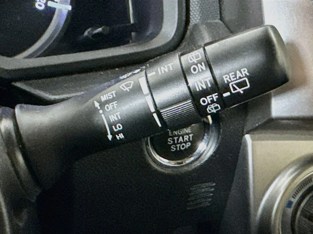 Used 2014 Blue Toyota Limited image 13