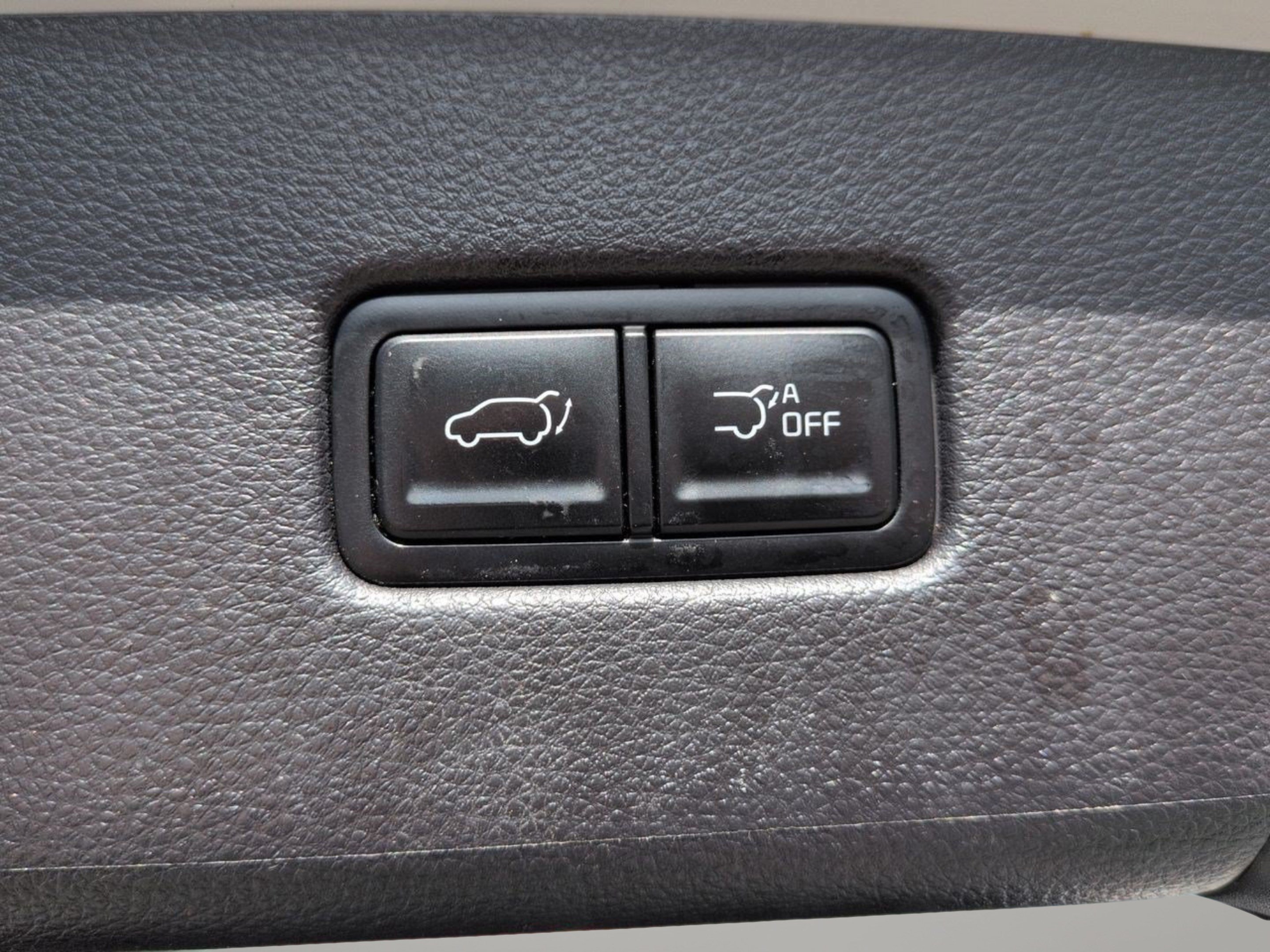 Used 2024 Ceramic Silver Kia EX image 16