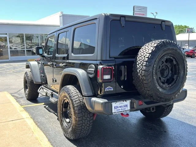 Used 2019 Black Jeep Unlimited Rubicon image 6