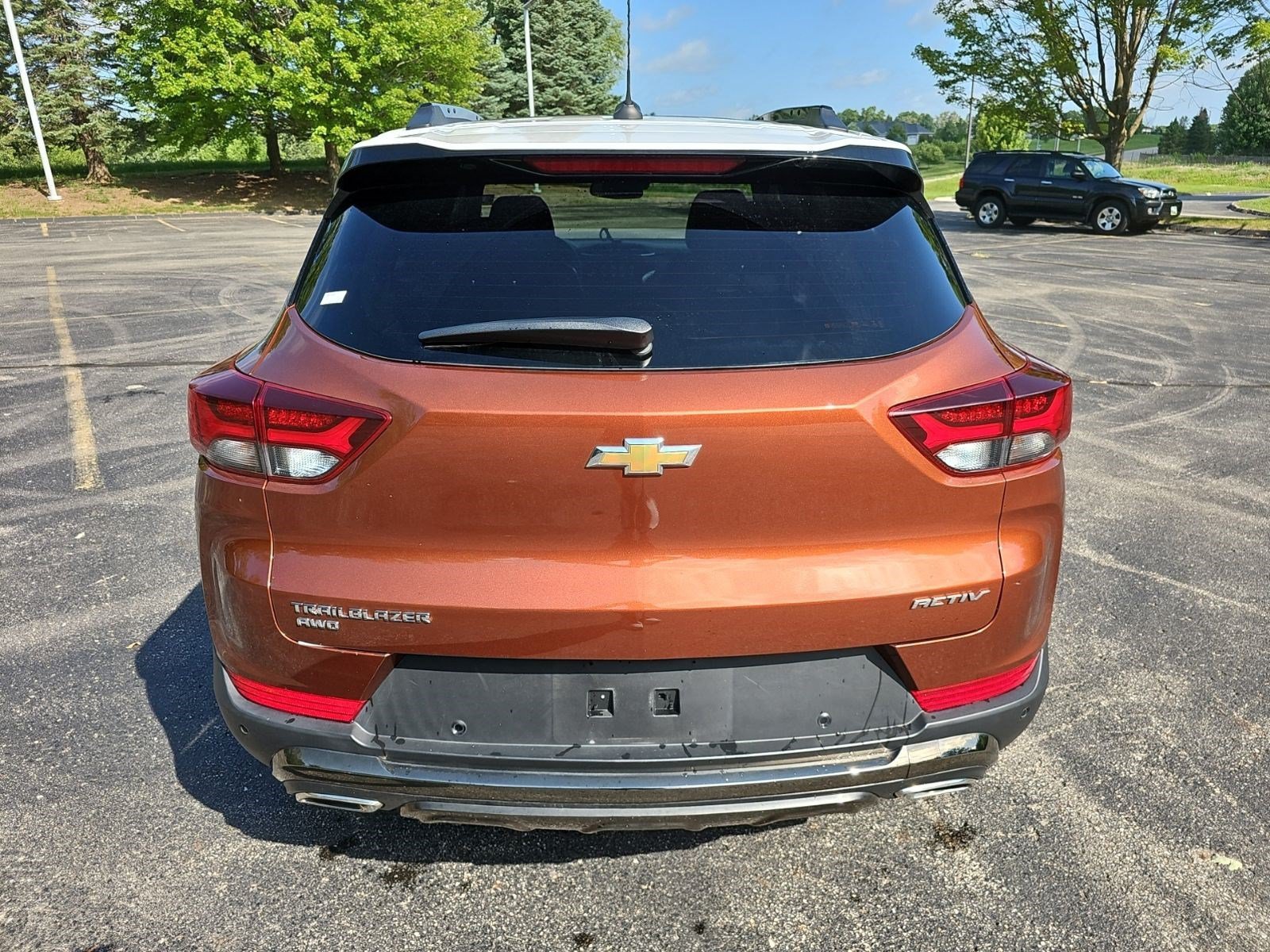 Used 2021 Dark Copper Metallic Chevrolet ACTIV image 4