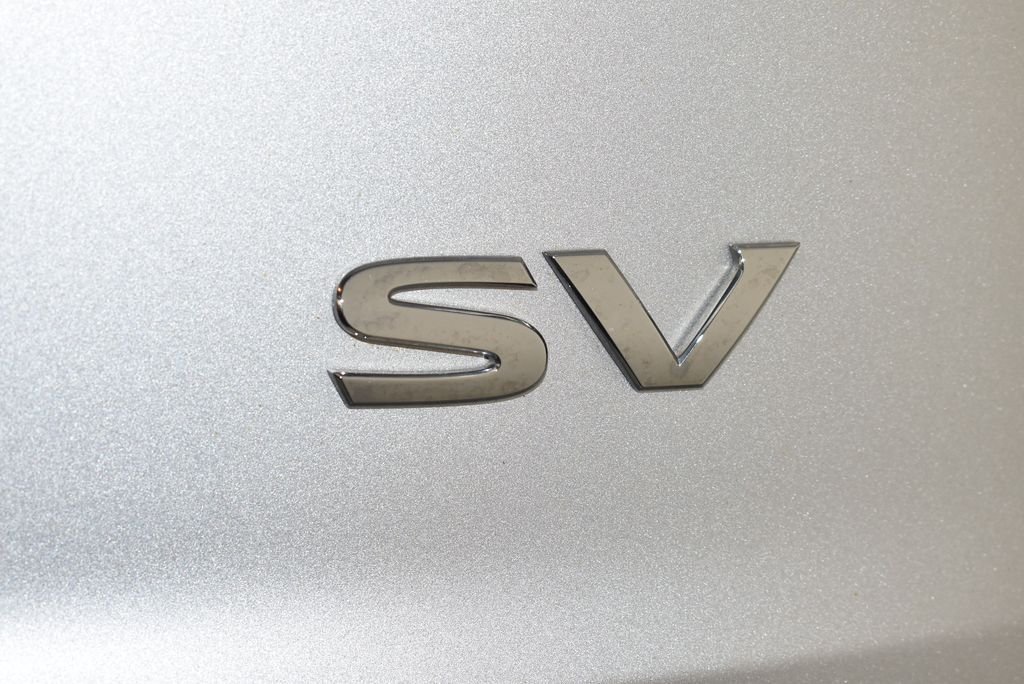 Used 2023 Silver Nissan SV image 9
