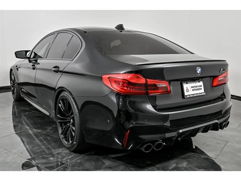 Used 2019 Black Sapphire Metallic BMW Competition image 7