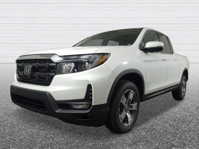 New 2026 Silver Honda RTL image 2