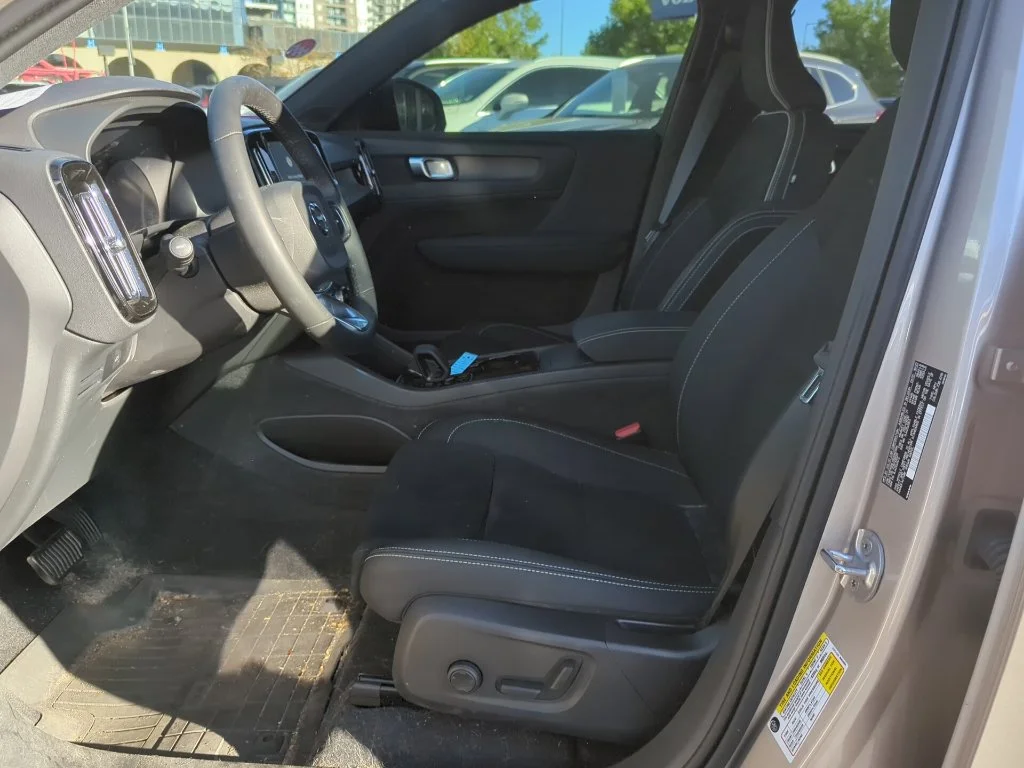 Certified Used 2024 Silver Volvo Twin Plus image 11
