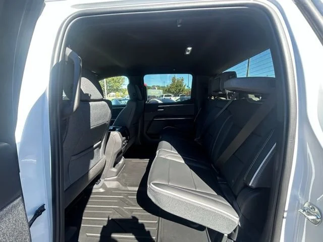 2026 GMC Sierra EV Elevation - Photo 27