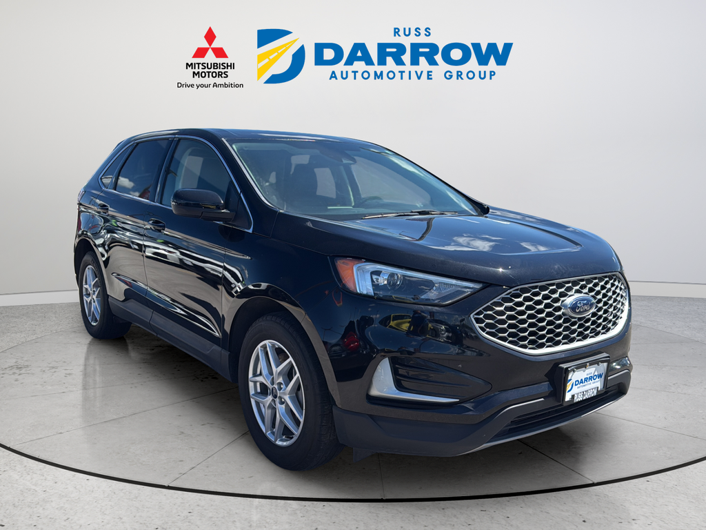Used 2024 Black Ford SEL image 7